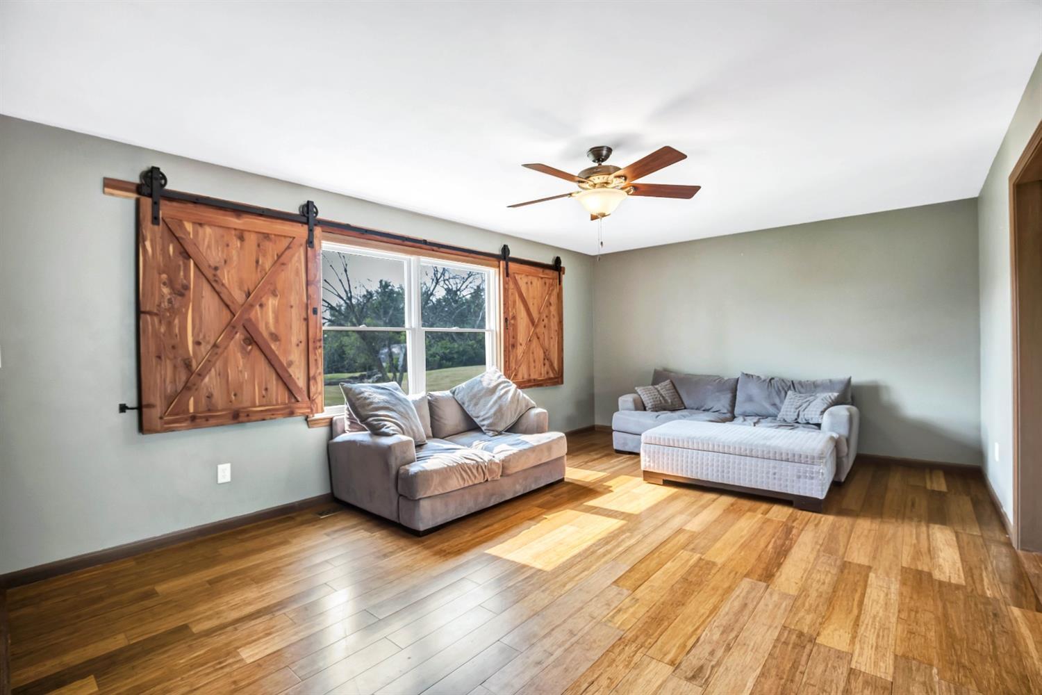 924 Shady Road Hamilton, OH 45013 - Photo 17 of 49 Gallery Image 17