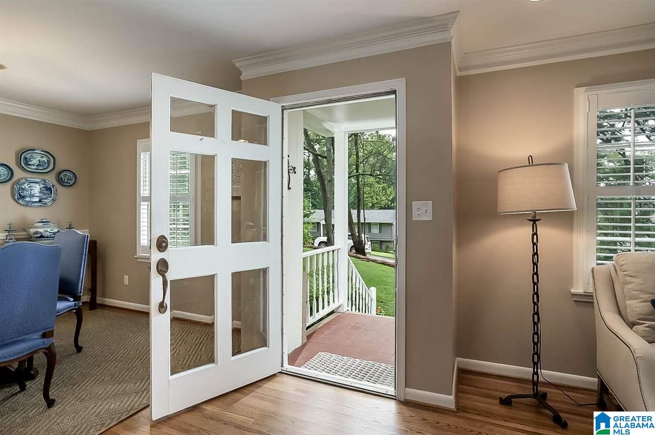 136 Memory Court Birmingham, AL 35213 - Photo 2 of 39
