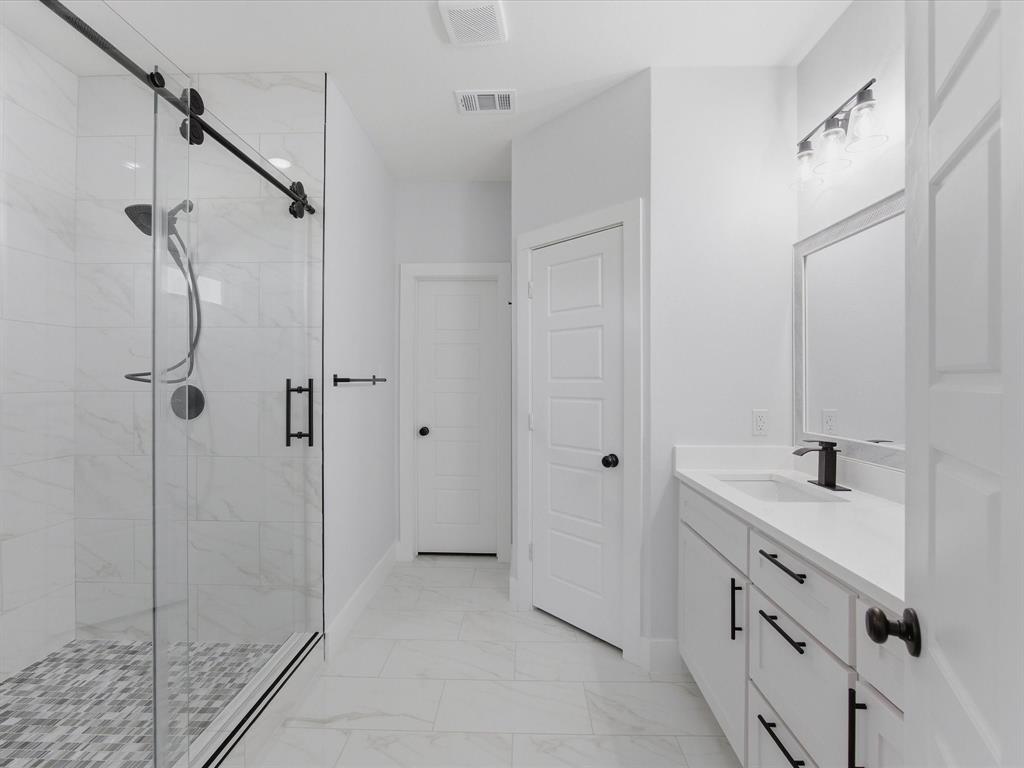 1569 Well Service Road Bowie, TX 76230 - Photo 21 of 40