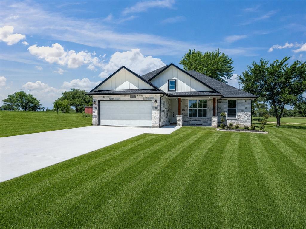 1569 Well Service Road Bowie, TX 76230 - Photo 4 of 40 Enhanced Grass