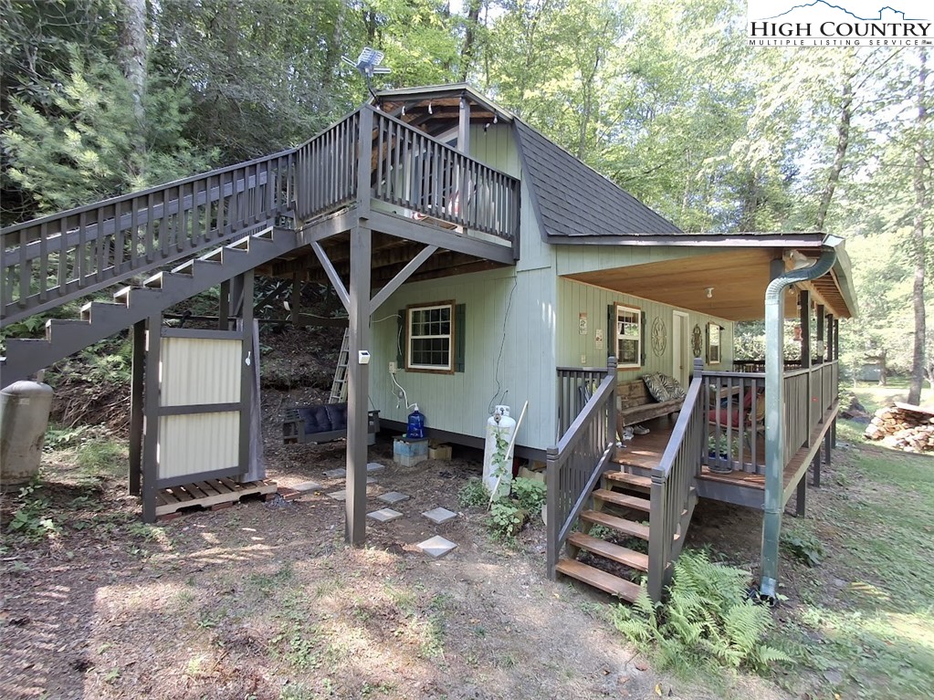 945 Lyons Road Roaring Gap, NC 28668 - Photo 2 of 25 Gallery Image 2