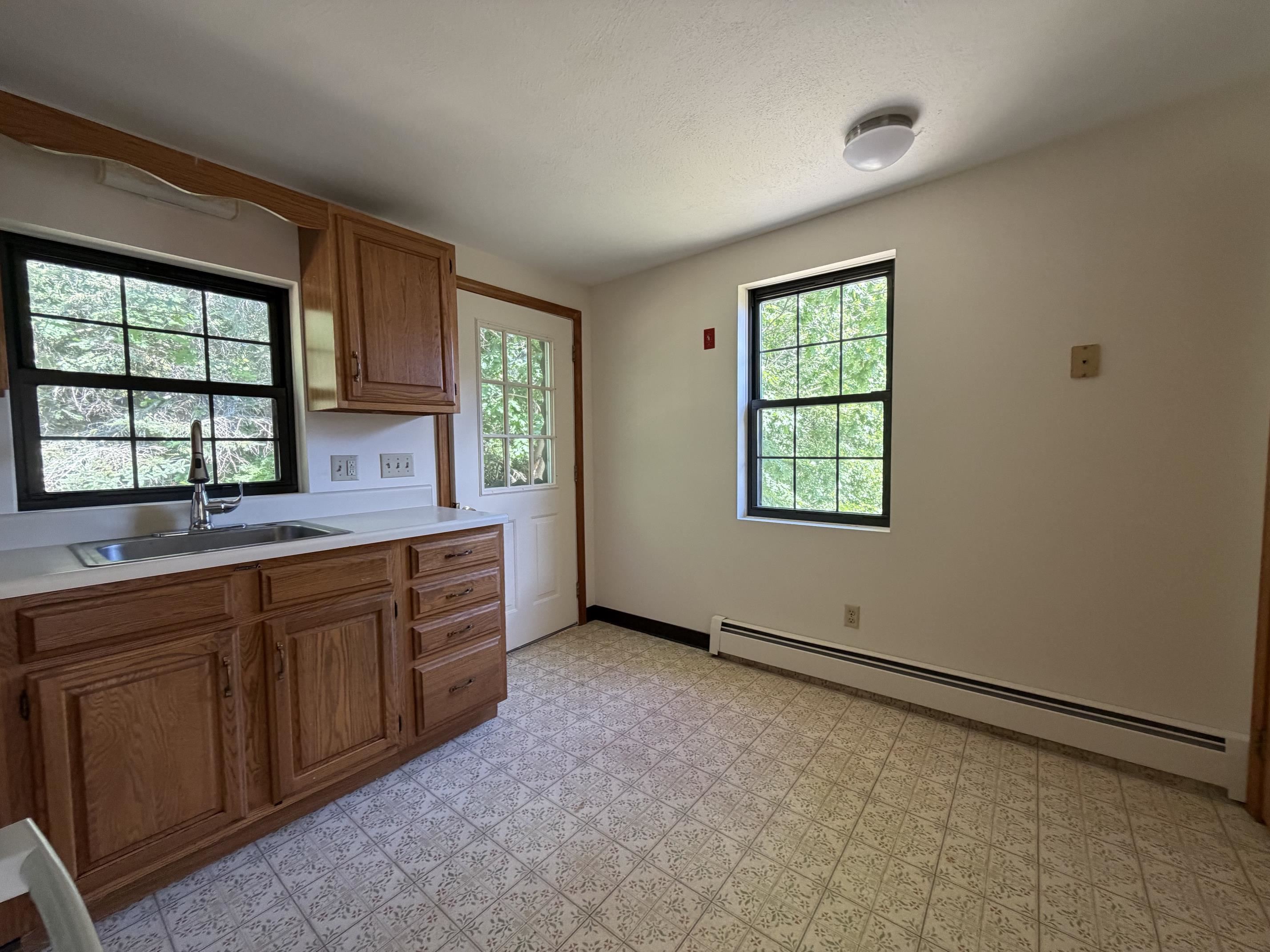 56 Westville Road, Unit 7 Plaistow, NH 03865 - Photo 8 of 20