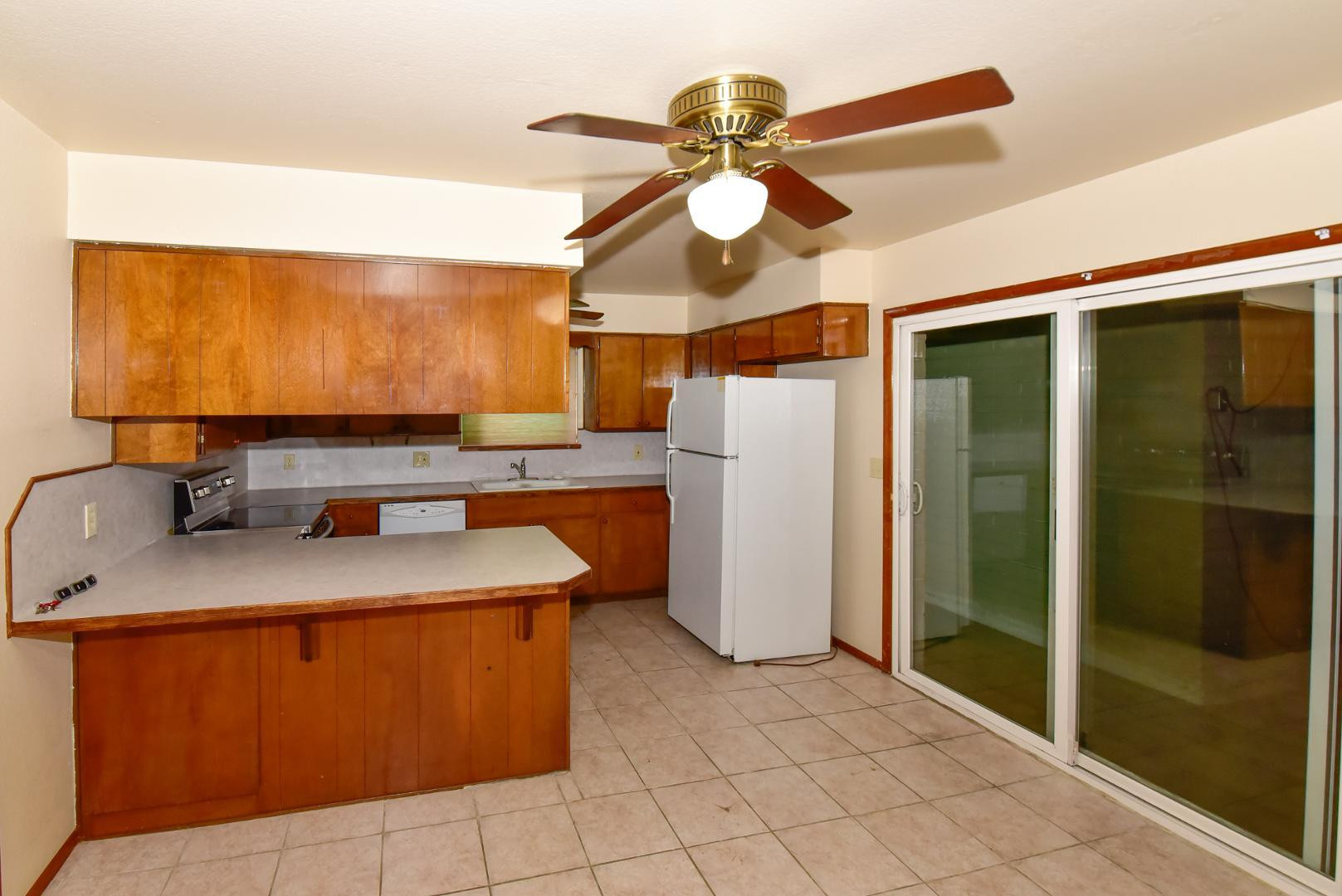 439 East Brown Road Mesa, AZ 85203 - Photo 11 of 17 Photo #11