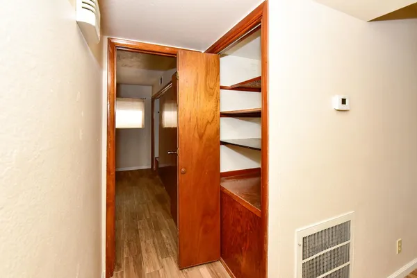 $1,495 | 439 East Brown Road, Mesa, AZ 85203