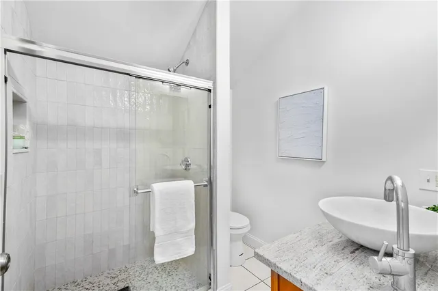 $699,900 | 29 Williams Street, Tiverton, RI 02878