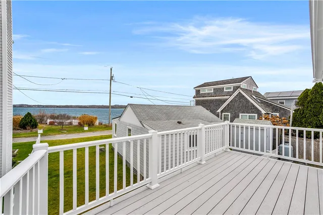 $699,900 | 29 Williams Street, Tiverton, RI 02878
