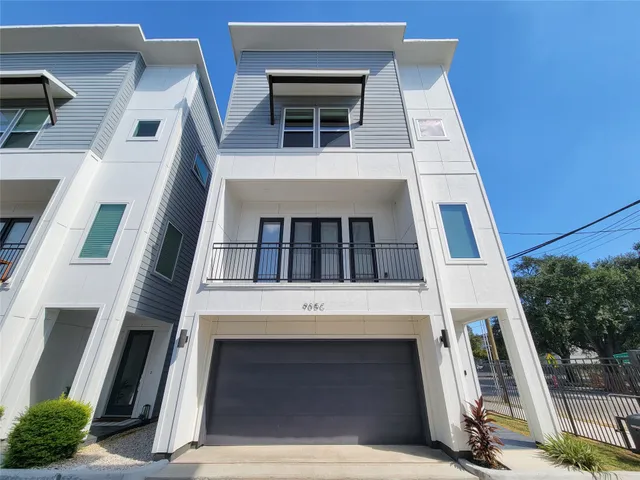 $2,750 | 905 Quitman Street, Unit C, Houston, TX 77009