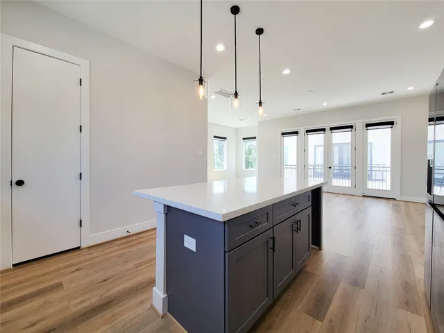 $2,750 | 905 Quitman Street, Unit C, Houston, TX 77009