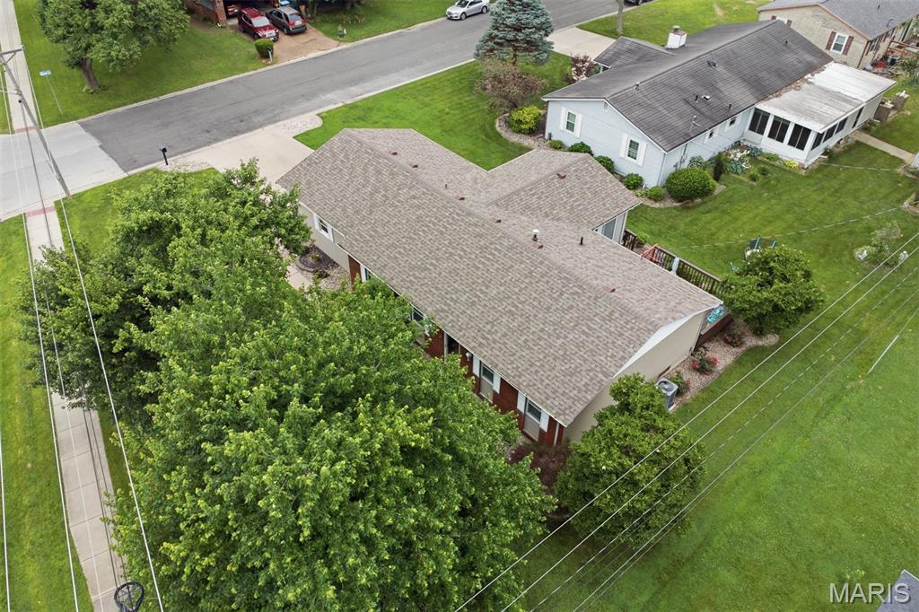2210 Broadway Highland, IL 62249 - Photo 34 of 41