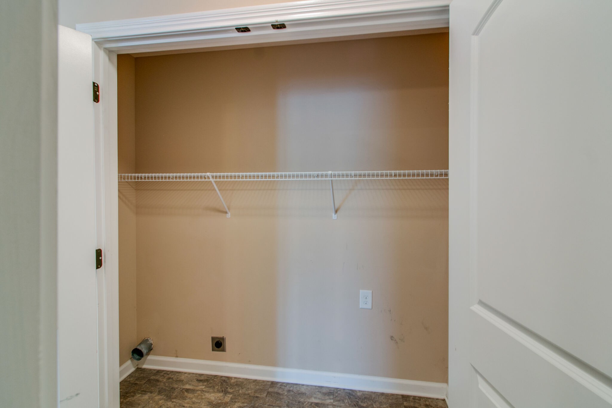 3744 Suiter Road Clarksville, TN 37040 - Photo 14 of 26 a view of an empty room