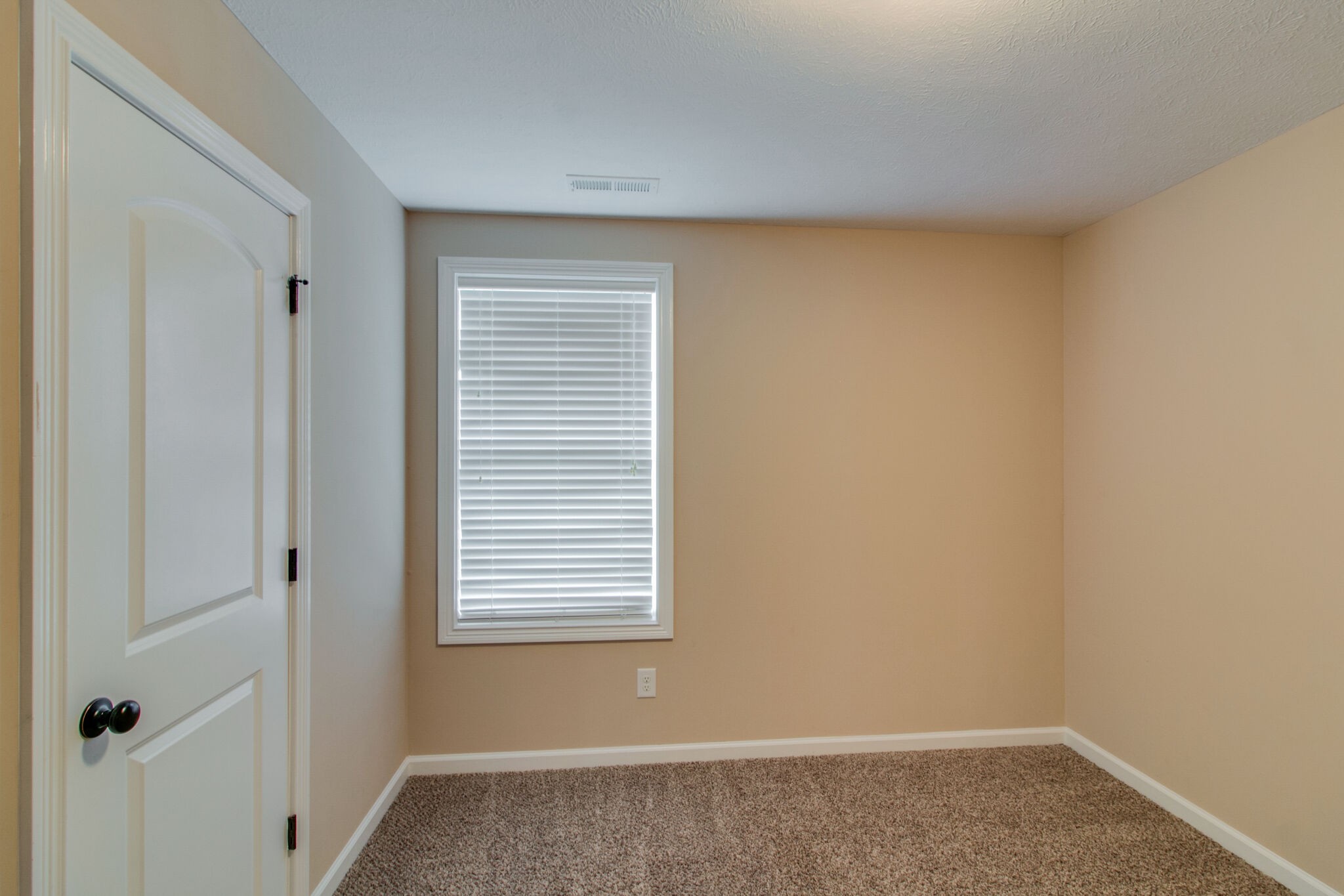 3744 Suiter Road Clarksville, TN 37040 - Photo 22 of 26 a view of a room that has a window in it