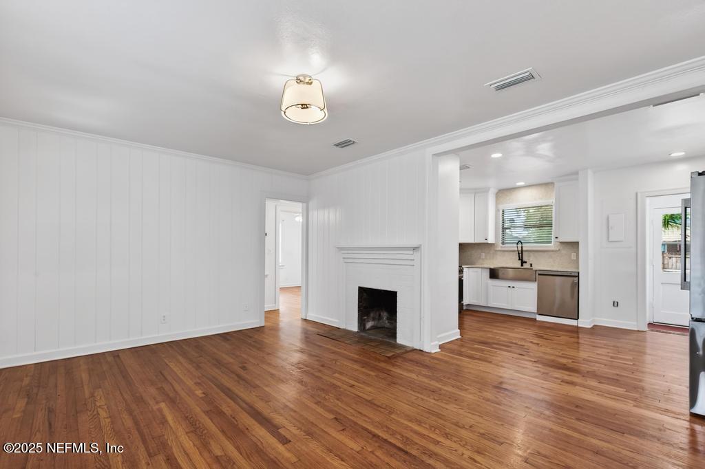 2212 Redfern Road Jacksonville, FL 32207 - Photo 15 of 65 2212 Redfern-63