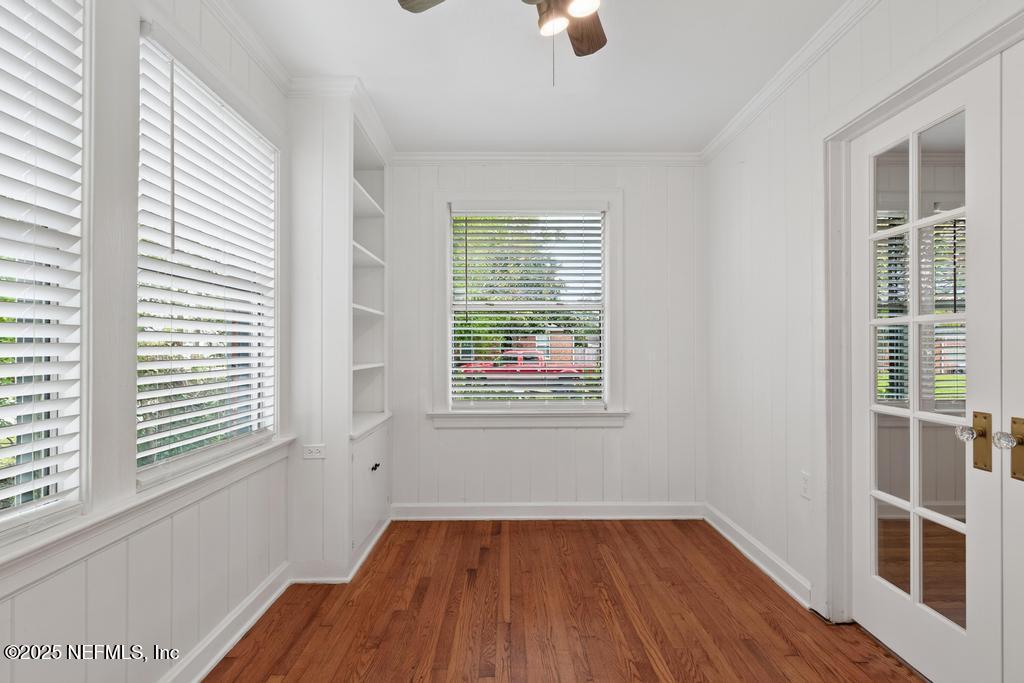 2212 Redfern Road Jacksonville, FL 32207 - Photo 32 of 65 3rd bedroom/Office/Den