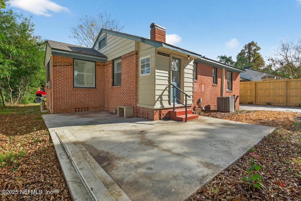 2212 Redfern Road Jacksonville, FL 32207 - Photo 59 of 65 2212 Redfern-53