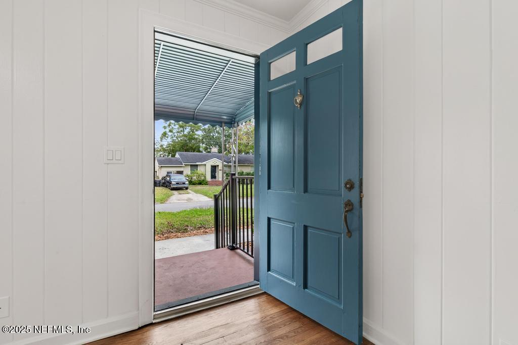 2212 Redfern Road Jacksonville, FL 32207 - Photo 9 of 65 Front Door Entry
