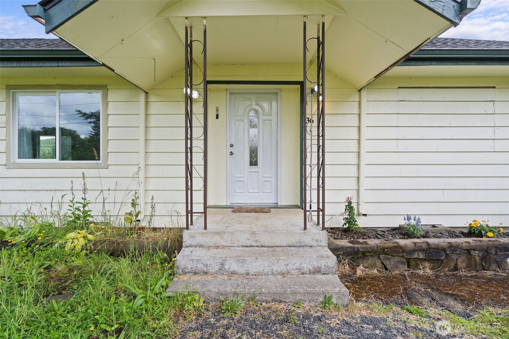36 Lebam Road Raymond, WA 98577 - Photo 8 of 37