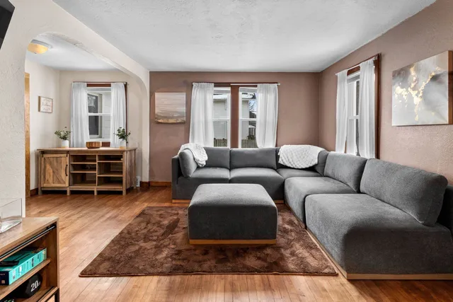 $259,900 | 1430 North Graceland Avenue, Appleton, WI 54911