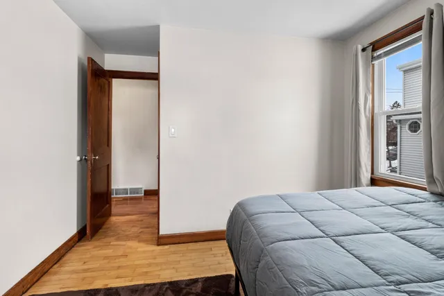 $259,900 | 1430 North Graceland Avenue, Appleton, WI 54911