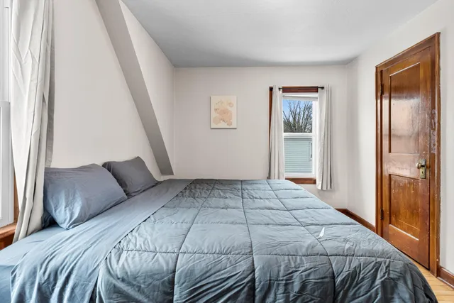 $259,900 | 1430 North Graceland Avenue, Appleton, WI 54911