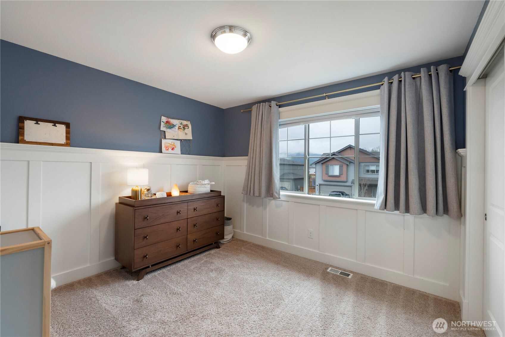329 South Spruce Street Buckley, WA 98321 - Photo 23 of 36 a room with window and cabinet