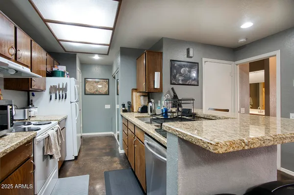 $275,000 | 2035 South Elm Street, Unit 138, Tempe, AZ 85282