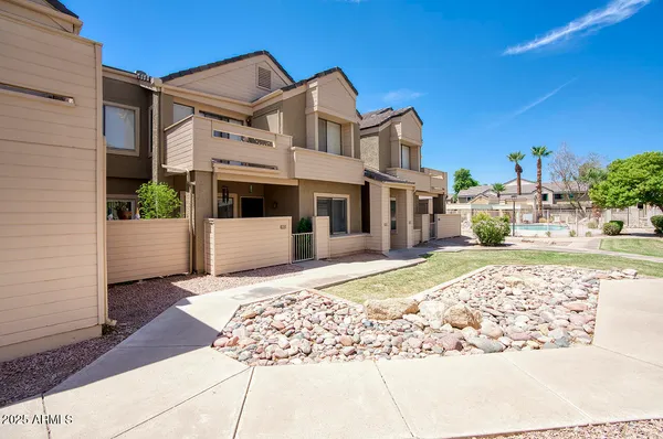 $275,000 | 2035 South Elm Street, Unit 138, Tempe, AZ 85282