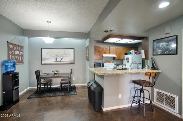 $275,000 | 2035 South Elm Street, Unit 138, Tempe, AZ 85282