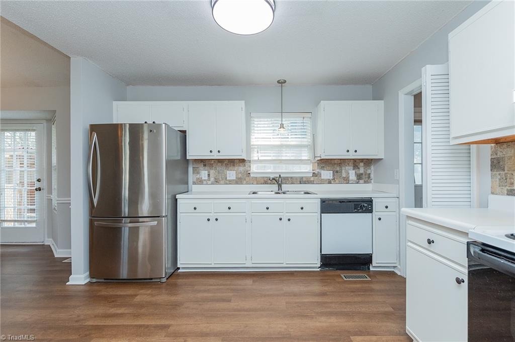607 Ladford Lane High Point, NC 27265 - Photo 12 of 30