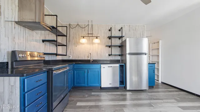 $439,000 | 816 Transmitter Road, Panama City, FL 32401