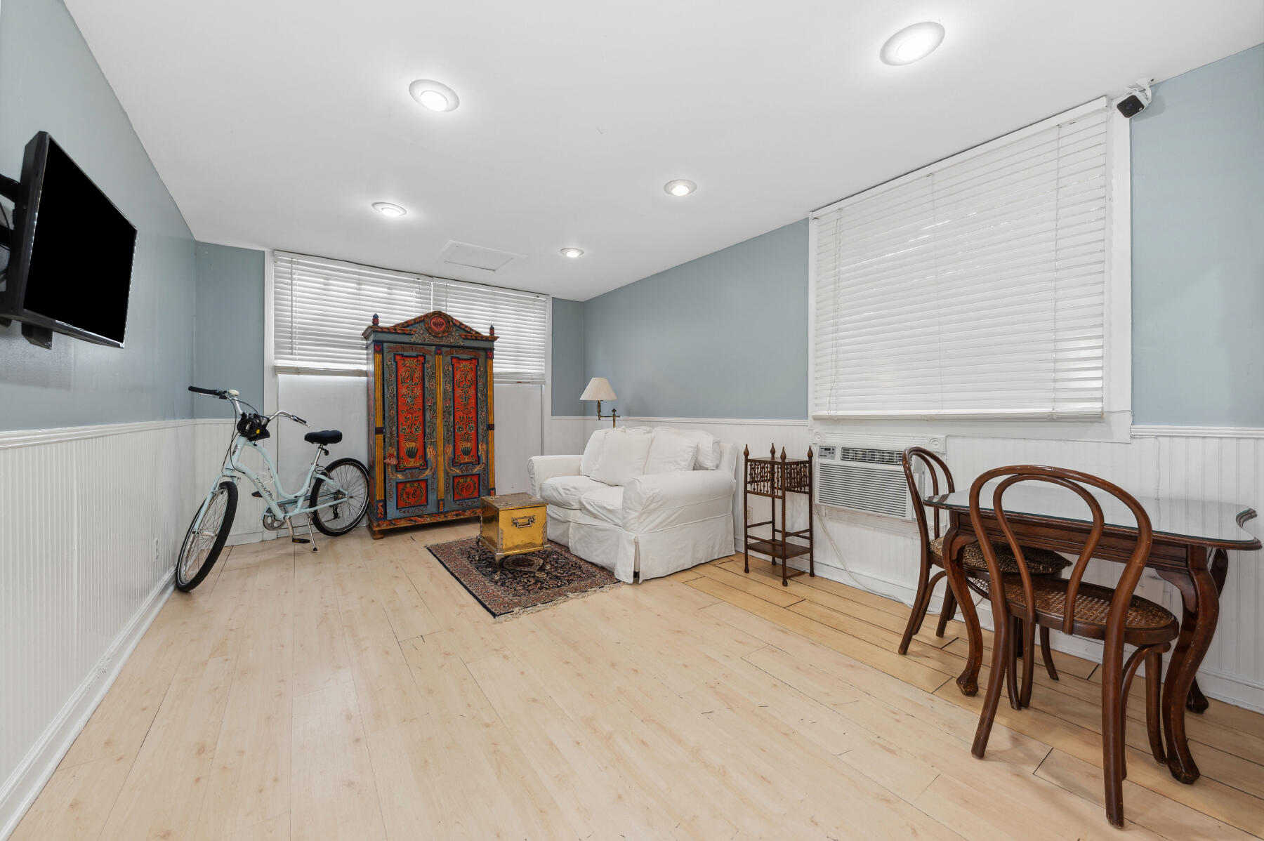 221 Westminster Road West Palm Beach, FL 33405 - Photo 22 of 25 19