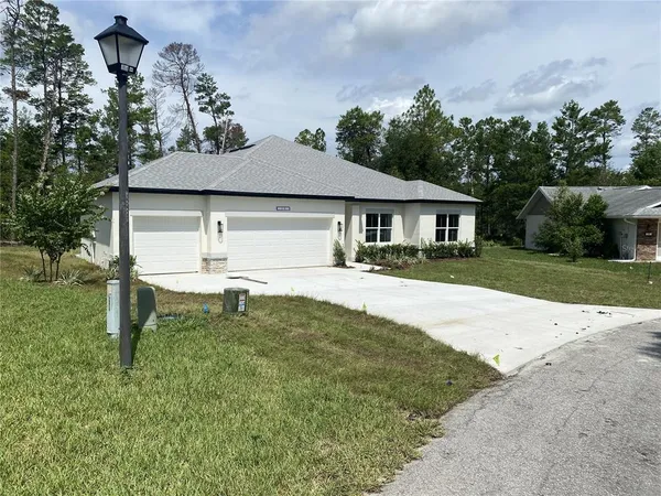 $372,900 | 4 Bellis Court, Homosassa, FL 34446