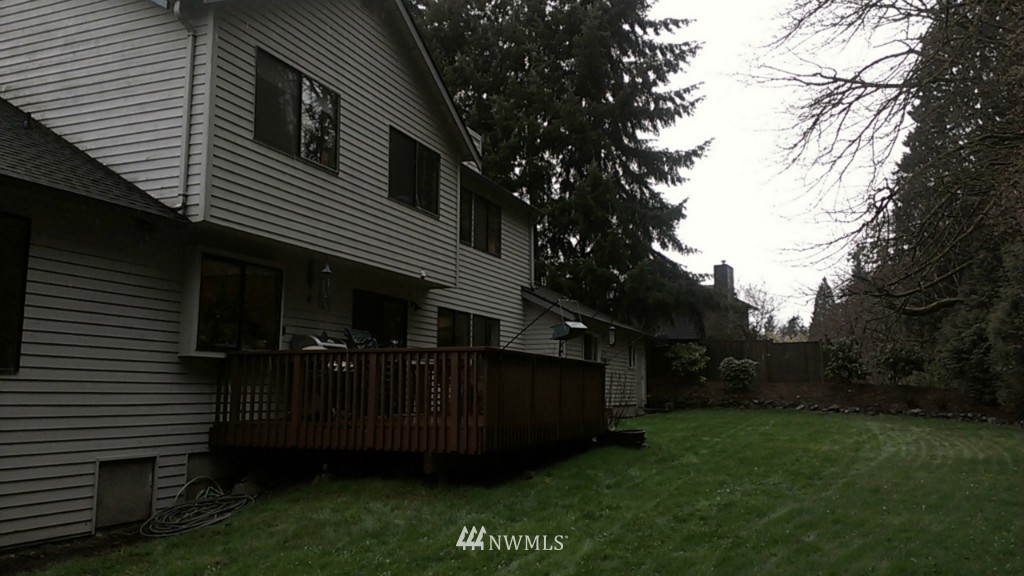 2611 242nd Place Southeast Bothell, WA 98021 - Photo 2 of 15