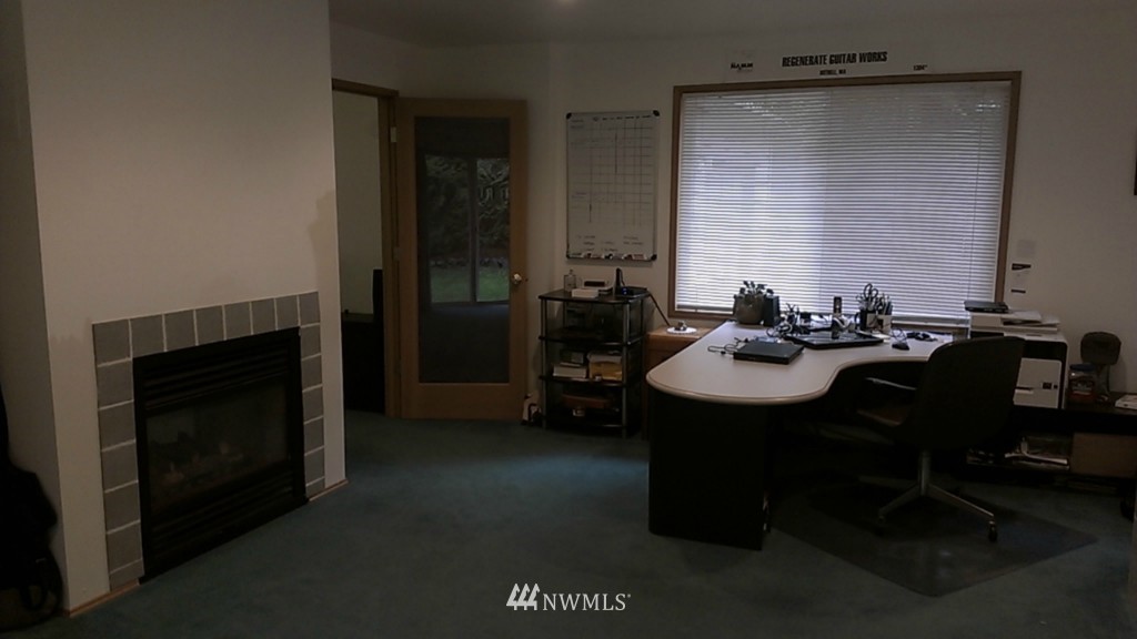 2611 242nd Place Southeast Bothell, WA 98021 - Photo 5 of 15