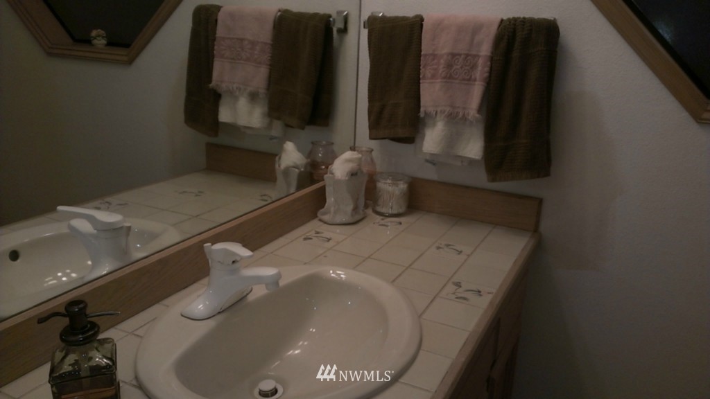 2611 242nd Place Southeast Bothell, WA 98021 - Photo 8 of 15