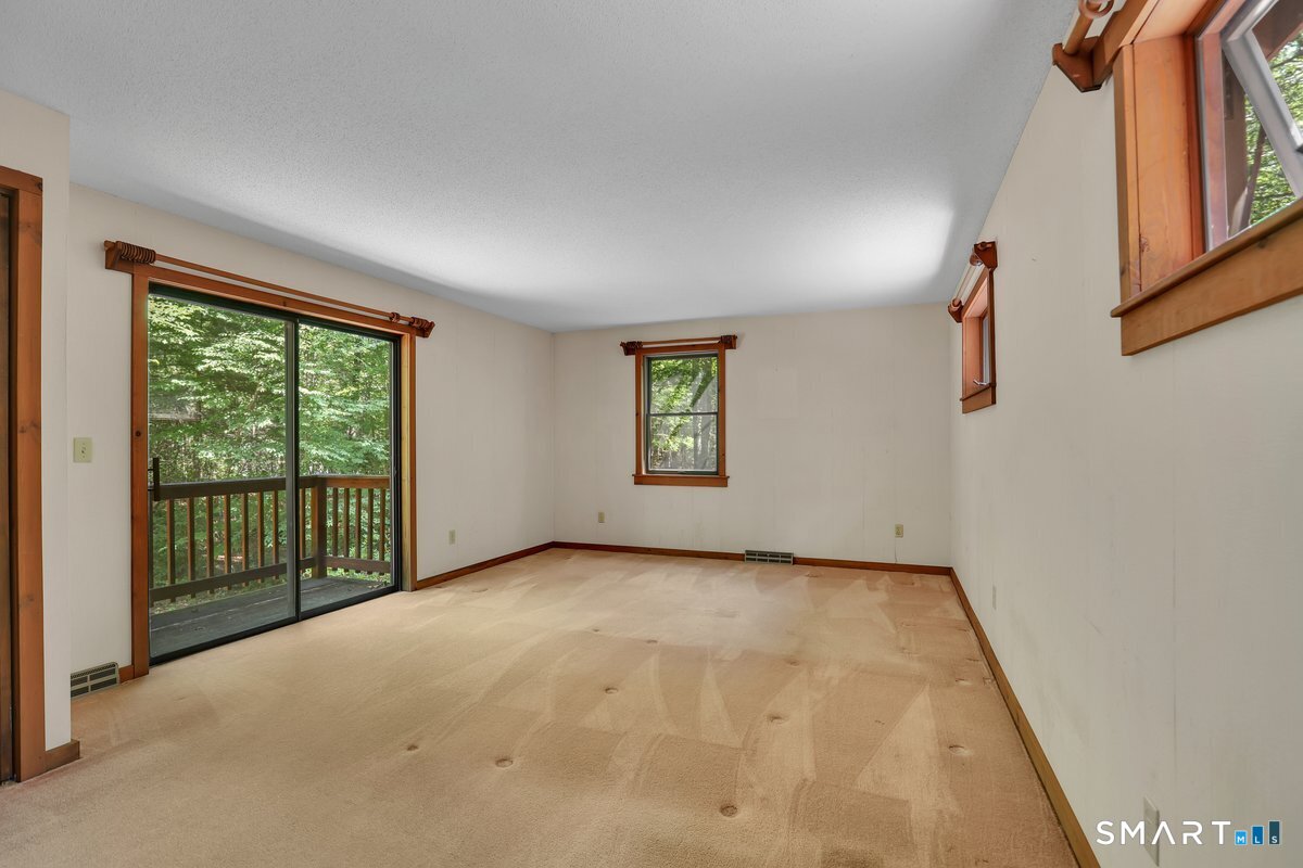 33 Quiet Woods Road East Hampton, CT 06424 - Photo 16 of 28