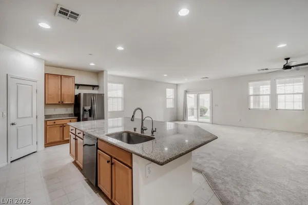$2,620 | 908 Lynne Harbor Avenue, Henderson, NV 89002