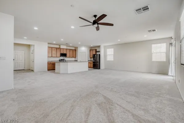 $2,620 | 908 Lynne Harbor Avenue, Henderson, NV 89002