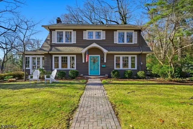 $799,000 | 423 Essex Avenue, Boonton, NJ 07005