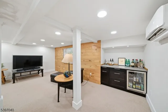 $799,000 | 423 Essex Avenue, Boonton, NJ 07005