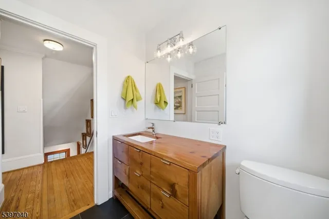 $799,000 | 423 Essex Avenue, Boonton, NJ 07005