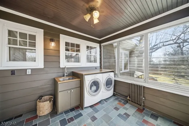 $799,000 | 423 Essex Avenue, Boonton, NJ 07005