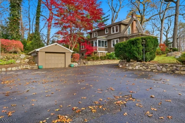 $799,000 | 423 Essex Avenue, Boonton, NJ 07005