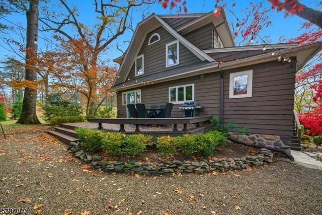 $799,000 | 423 Essex Avenue, Boonton, NJ 07005