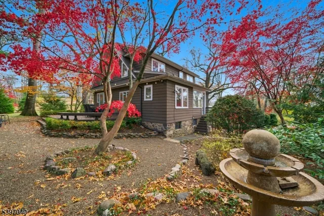 $799,000 | 423 Essex Avenue, Boonton, NJ 07005