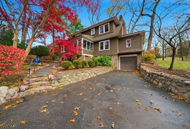 $799,000 | 423 Essex Avenue, Boonton, NJ 07005