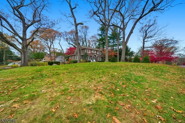 $799,000 | 423 Essex Avenue, Boonton, NJ 07005