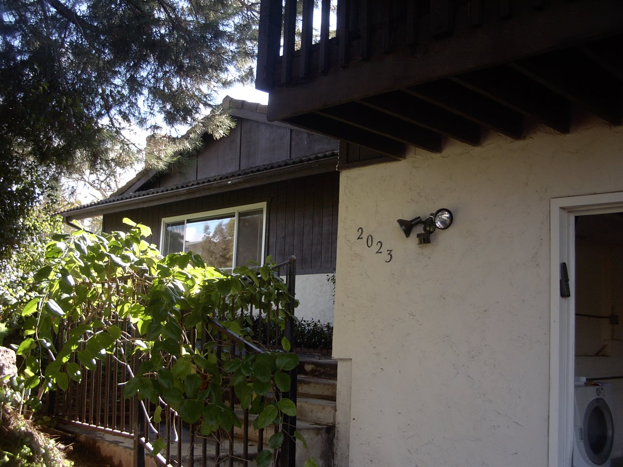 2023 East Mission Road Fallbrook, CA 92028 - Photo 3 of 14
