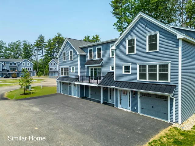 $774,900 | 31 Thompson Road, North Hampton, NH 03862