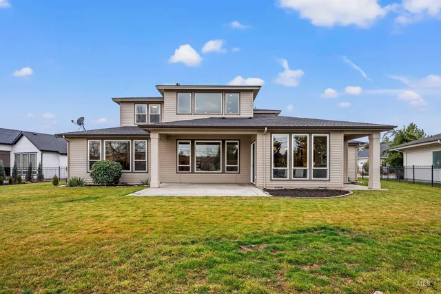 $1,400,000 | 3022 South Creek Pointe Lane, Eagle, ID 83616