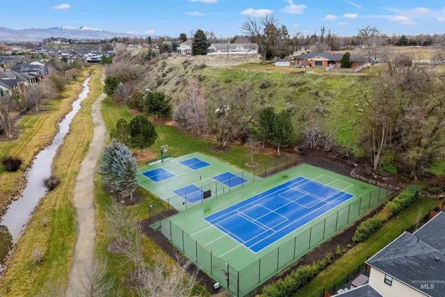 $1,400,000 | 3022 South Creek Pointe Lane, Eagle, ID 83616